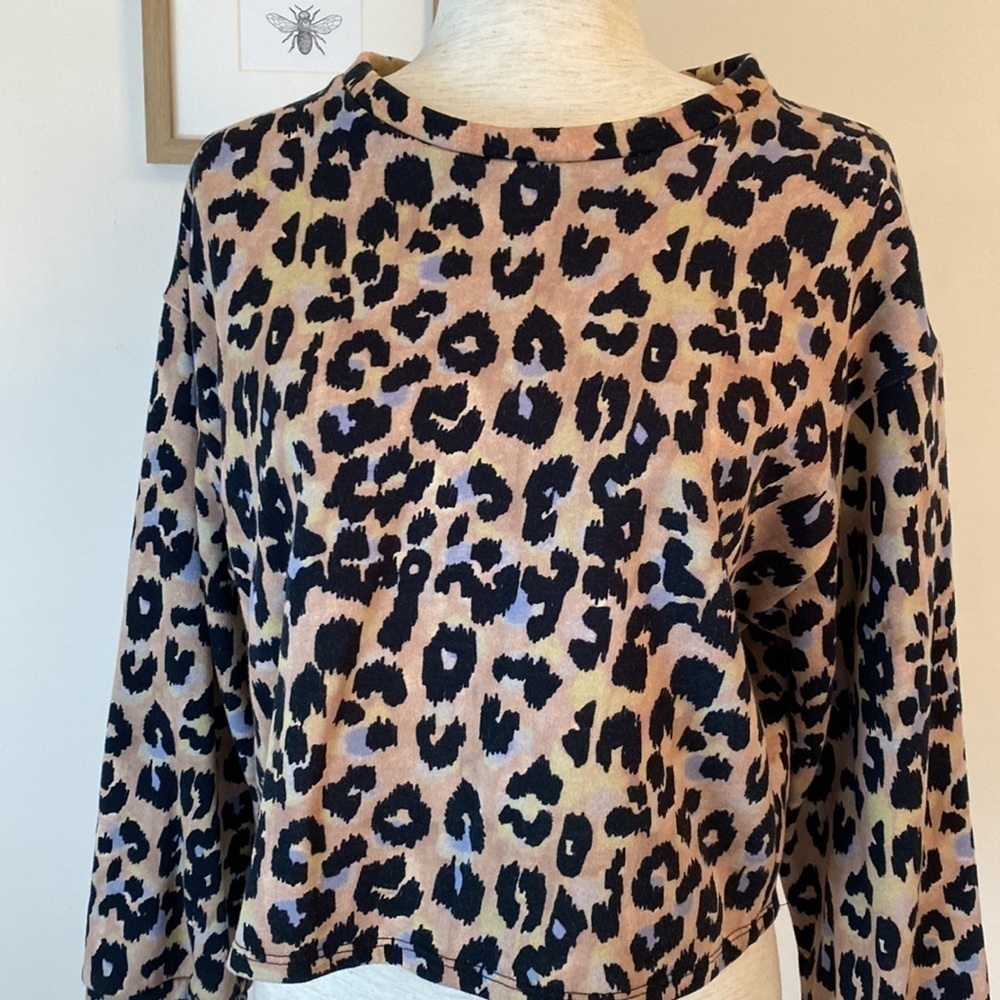 Zara animal print cropped sweatshirt